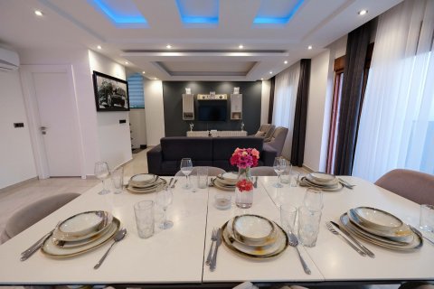 5+1 Villa i Alanya, Antalya, Turkiet Nr. 172061 - 2