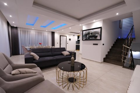 5+1 Villa i Alanya, Antalya, Turkiet Nr. 172061 - 3