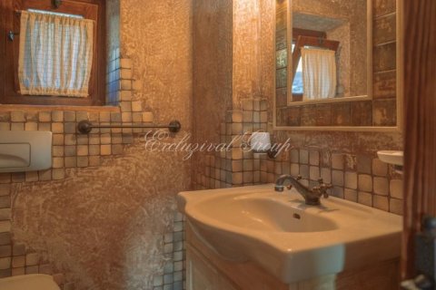 3+1 Villa  i Bodrum, Mugla, Tyrkia Nr. 179380 - 17