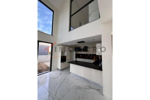 Villa for sale in Lapta, Girne, Northern Cyprus, 3 bedrooms, 240m2, No. 159198 – photo 6