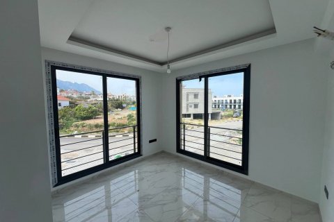 Lägenhet  i Alsancak, Girne,  Nr. 211036 - 7