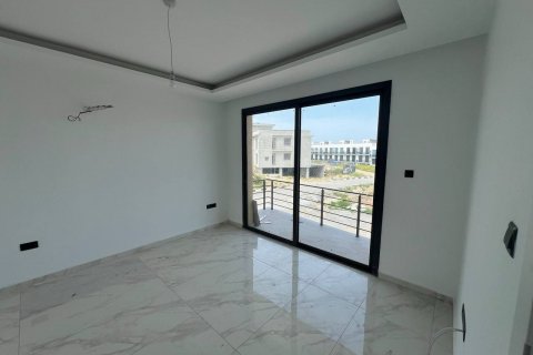Lägenhet  i Alsancak, Girne,  Nr. 211036 - 6