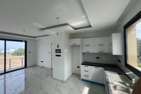Lägenhet  i Alsancak, Girne,  Nr. 211036 - 2