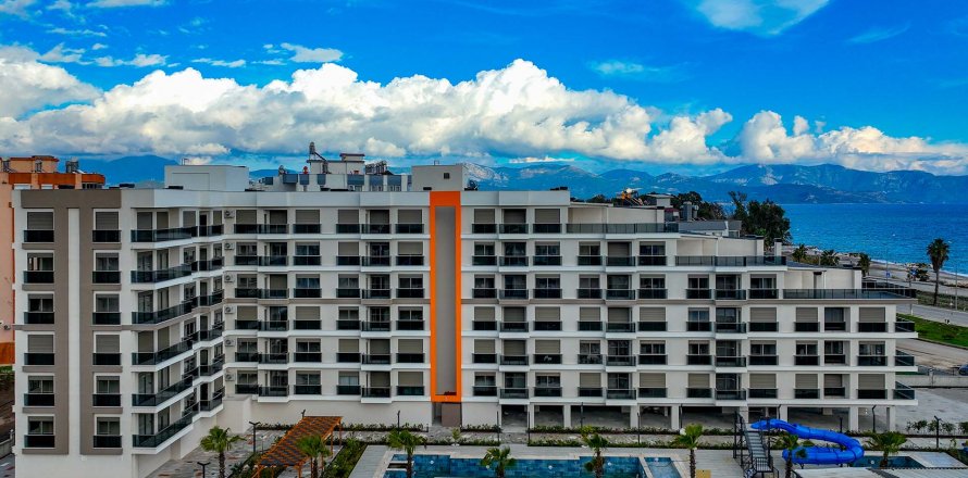2+1 Apartment  in Finike, Antalya, Turkey No. 163944
