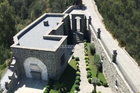 4+1 Villa  in Bodrum, Mugla, Türkei Nr. 178846 - 3
