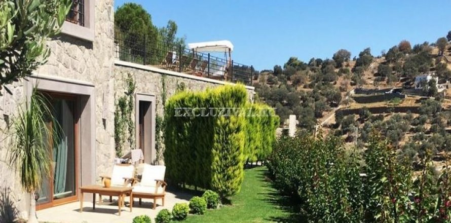 4+1 Villa  in Bodrum, Mugla, Türkei Nr. 178846