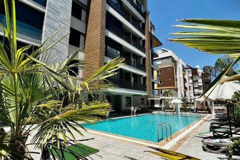 Daire  2+1  Antalya, Türkiye №170306
