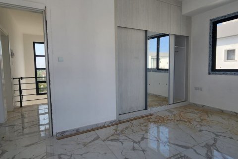 Villa for sale in Northern Cyprus, 4 bedrooms, 200m2, No. 170302 – photo 14