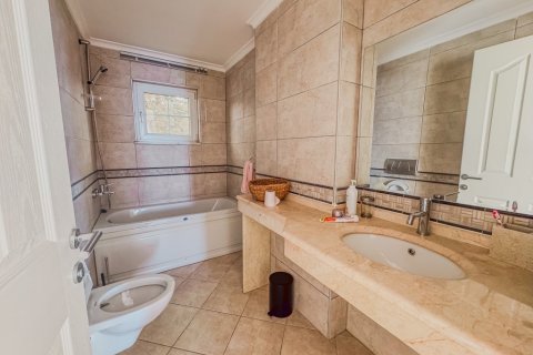 Villa for sale  in Alanya, Antalya, Turkey, 270m2, No. 206516 – photo 25