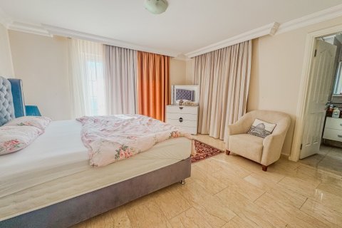 Villa for sale  in Alanya, Antalya, Turkey, 270m2, No. 206516 – photo 29