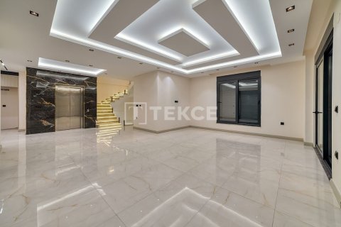 ویلا در  Alanya ، ترکیه 5 خوابه ، 430 متر مربع.  شماره 206676 - 18