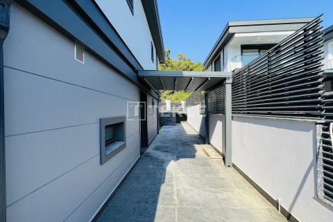 Villa for sale in Kemer, Antalya, Turkey, 4 bedrooms, 221m2, No. 162581 – photo 14