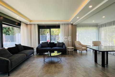 Villa for sale in Kemer, Antalya, Turkey, 4 bedrooms, 221m2, No. 162581 – photo 17