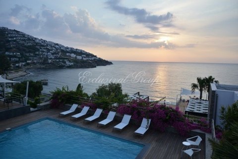 5+1 Villa  i Bodrum, Mugla, Turkiet Nr. 179179 - 2