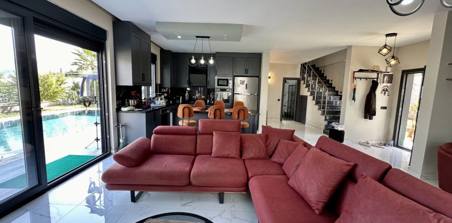 3+1 Lejlighed  i Alanya, Antalya, Tyrkiet Nr. 185866