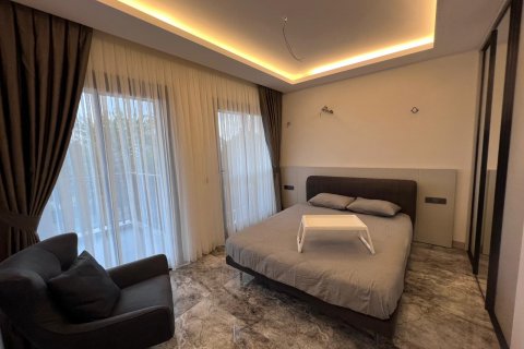  در  Kusadasi ، ترکیه 220 متر مربع.  شماره 169501 - 12