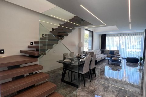  در  Kusadasi ، ترکیه 220 متر مربع.  شماره 169501 - 5
