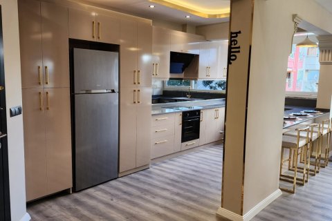 2+1 Wohnung  in Alanya, Antalya, Türkei Nr. 174195 - 2