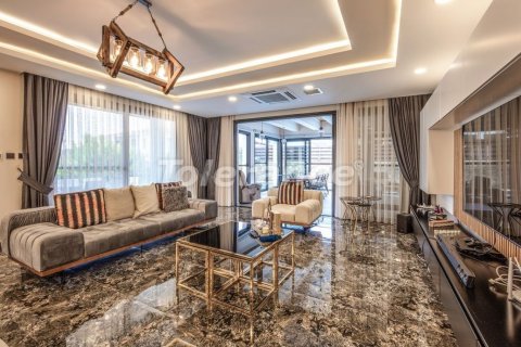 Villa for sale  in Girne, Northern Cyprus, 4 bedrooms, 650m2, No. 182040 – photo 3