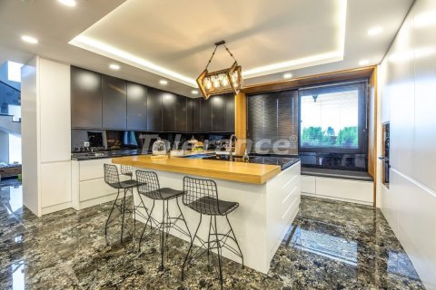 Villa for sale  in Girne, Northern Cyprus, 4 bedrooms, 650m2, No. 182040 – photo 8