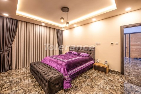 Villa for sale  in Girne, Northern Cyprus, 4 bedrooms, 650m2, No. 182040 – photo 16