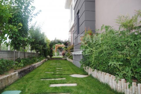 Продажа виллы  в Дёшемеалты, Анталье, Турция 6 комн., 300м2, №163610 – фото 7