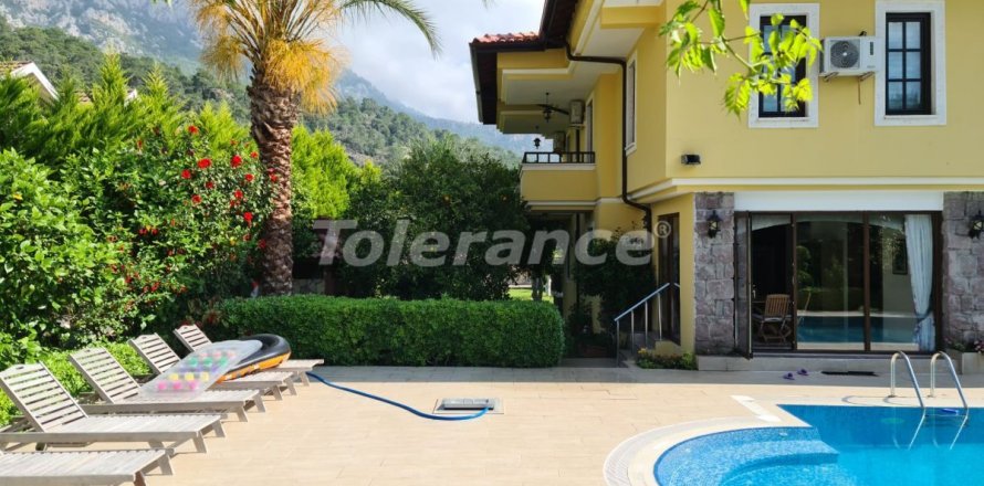 6+1 Villa  i Kemer, Antalya, Turkiet Nr. 184146