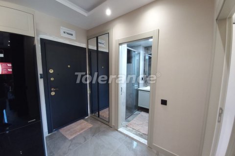 Продажа квартиры  в Мерсине, Турция 1+1, 70м2, №179610 – фото 4