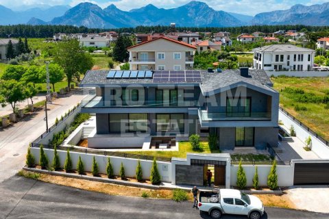 Villa in Dosemealti, Antalya, Turkey No. 190360