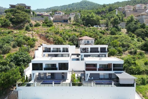 3+1 Villa  i Alanya, Antalya, Tyrkiet Nr. 176122 - 27