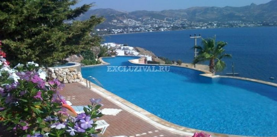 4+1 Villa in Bodrum, Mugla, Türkei Nr. 178797