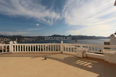 4+1 Villa in Bodrum, Mugla, Türkei Nr. 178797 - 17