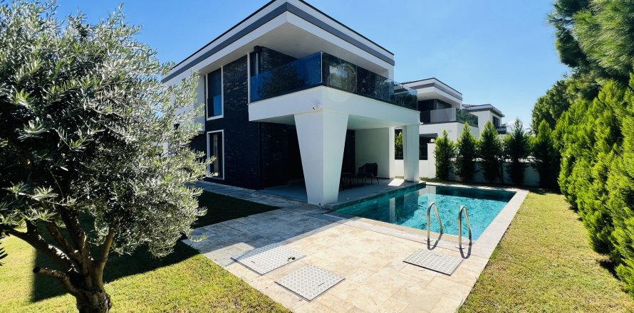 3+1 Villa i Kemer, Antalya, Tyrkiet Nr. 166392