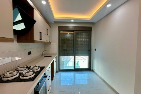 آپارتمان در Muratpasa،  Antalya ، ترکیه 2 خوابه ، 100 متر مربع.  شماره 206883 - 2
