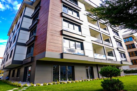 Продажа квартиры в Стамбуле, Турция 2+1, 100м2, №174057 – фото 2