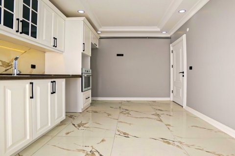 Продажа квартиры в Стамбуле, Турция 2+1, 100м2, №174057 – фото 5