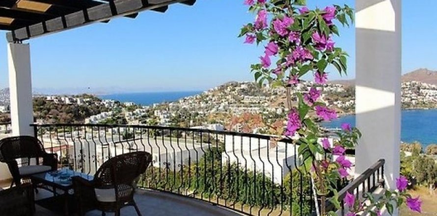 2+1 Lägenhet i Bodrum, Mugla, Turkiet Nr. 178745
