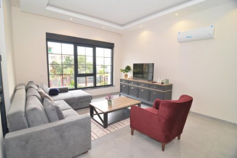 Продажа квартиры в Оба, Анталье, Турция 4 комн., 150м2, №166163 – фото 2