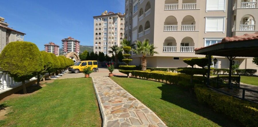 2+1 Lägenhet  i Cikcilli, Antalya, Turkiet Nr. 163362