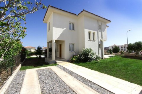 Продажа виллы  в Фамагусте, Северный Кипр 3+1, 224м2, №191058 – фото 2