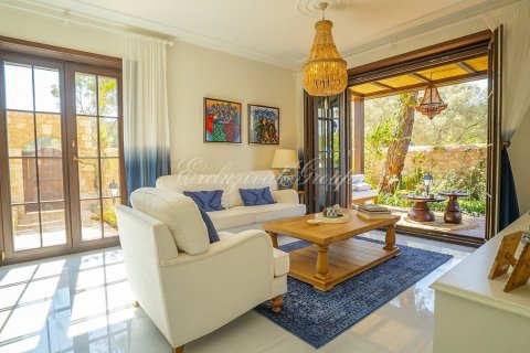 5+2 Villa in Bodrum, Mugla, Türkei Nr. 179125 - 4