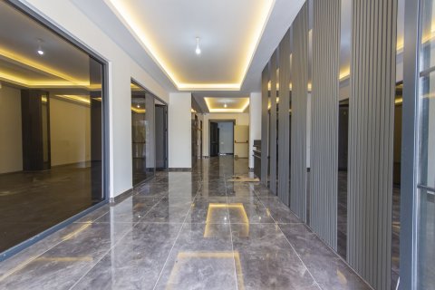2+1 Leilighet  i Mahmutlar, Antalya, Tyrkia Nr. 175771 - 16