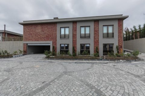 Продажа виллы  в Бююкчекмедже, Стамбуле, Турция 6 комн., 350м2, №178445 – фото 4