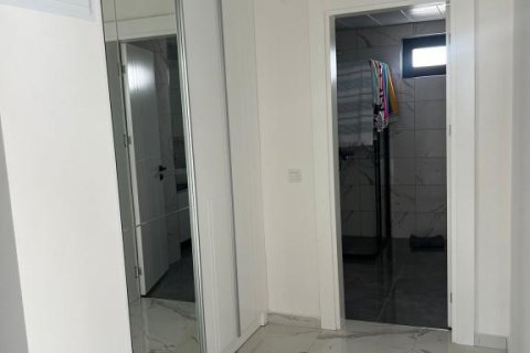 آپارتمان در Mahmutlar ، ترکیه 70 متر مربع. شماره 175647 - 7