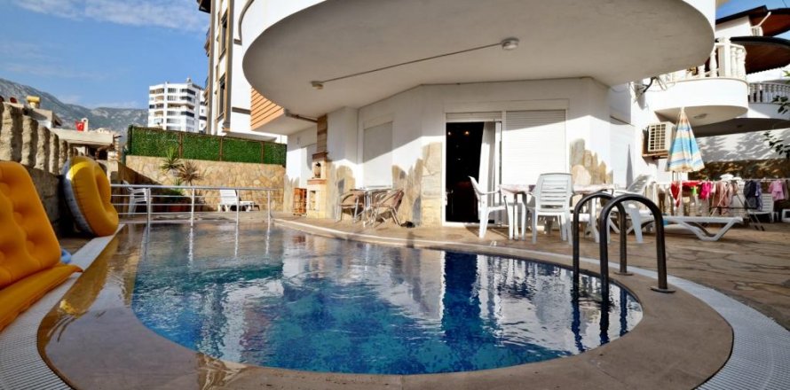 Villa in Mahmutlar, Antalya, Türkei Nr. 161961