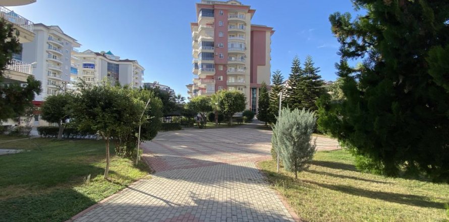 Lägenhet  i Cikcilli, Antalya, Turkiet Nr. 160912
