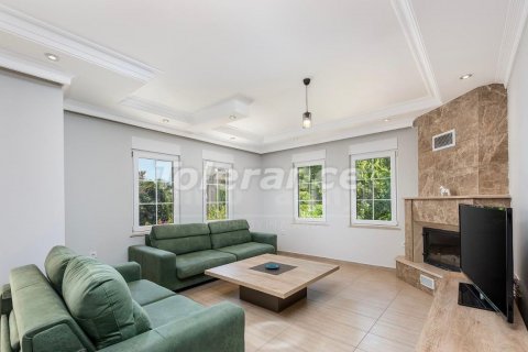 Villa for sale  in Avsallar, Antalya, Turkey, 4 bedrooms, 144m2, No. 176214 – photo 10