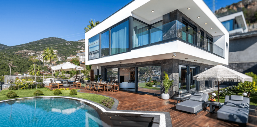 3+1 Villa i Alanya, Antalya, Tyrkiet Nr. 176232