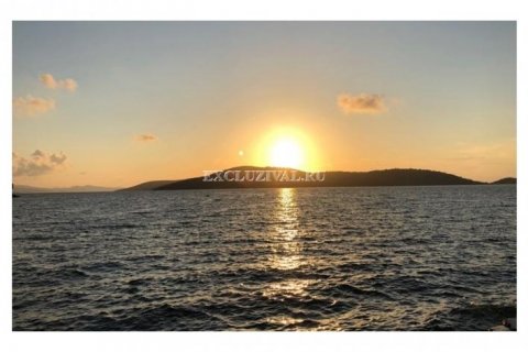 5+2 Villa  i Bodrum, Mugla, Turkiet Nr. 178822 - 9