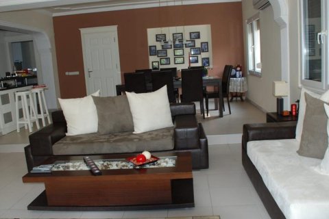 5+1 Villa  i Camyuva, Antalya, Tyrkia Nr. 194369 - 21